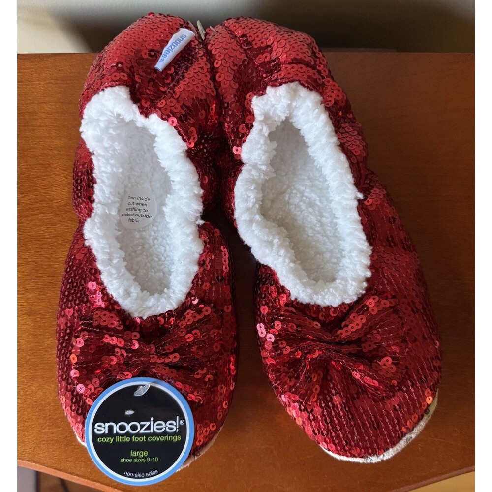 NWT Snoozies! Red Sequin Ruby Slippers Women's L Size 9-10 Non-Slip Sherpa Lined